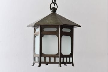 古民具　上品な佇まいの銅製吊り灯篭(天井照明、吊り下げ照明)