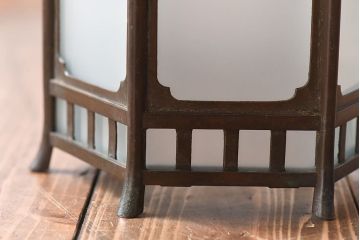 古民具　上品な佇まいの銅製吊り灯篭(天井照明、吊り下げ照明)