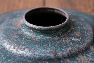 ビンテージ　古びた風合いが渋いアルミシェードのペンダントライト(天井照明、吊り下げ照明)