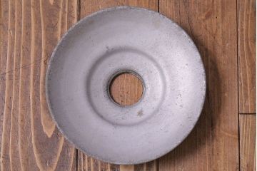 ビンテージ　古びた風合いが渋いアルミシェードのペンダントライト(天井照明、吊り下げ照明)