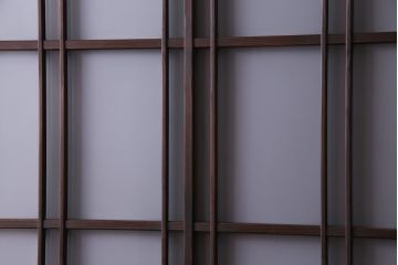和モダンな空間にぴったりのシックなガラス戸(ガラス帯戸、格子戸、引き戸)2枚セット
