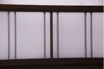 和モダンな空間にぴったりのシックなガラス戸(ガラス帯戸、格子戸、引き戸)2枚セット