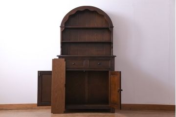 ヴィンテージ家具　イギリスビンテージ　オーク材　素朴な雰囲気漂うカップボード(食器棚、収納棚)(1)