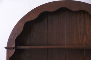 ヴィンテージ家具　イギリスビンテージ　オーク材　素朴な雰囲気漂うカップボード(食器棚、収納棚)(1)