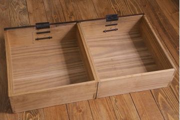 アンティーク家具　和製アンティーク　希少品!重厚な帯金具が印象的なかくし付き帳場箪笥(行商箪笥、船箪笥)