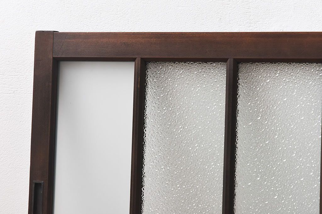 昭和レトロ　味わい漂う小振りな引き戸(窓、ガラス戸、明り取り)3枚セット