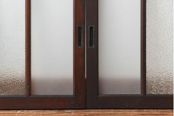 昭和レトロ　味わい漂う小振りな引き戸(窓、ガラス戸、明り取り)3枚セット