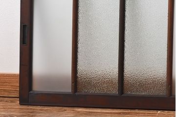 昭和レトロ　味わい漂う小振りな引き戸(窓、ガラス戸、明り取り)3枚セット