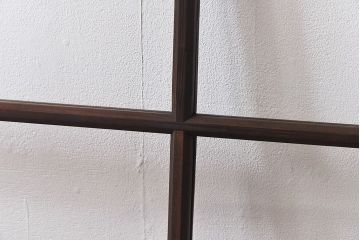 大正ロマン　シンプルな作りが魅力のガラス戸(窓)