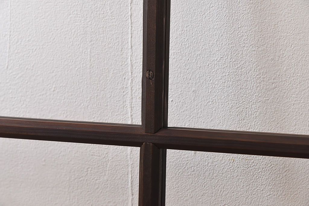 大正ロマン　シンプルな作りが魅力のガラス戸(窓)