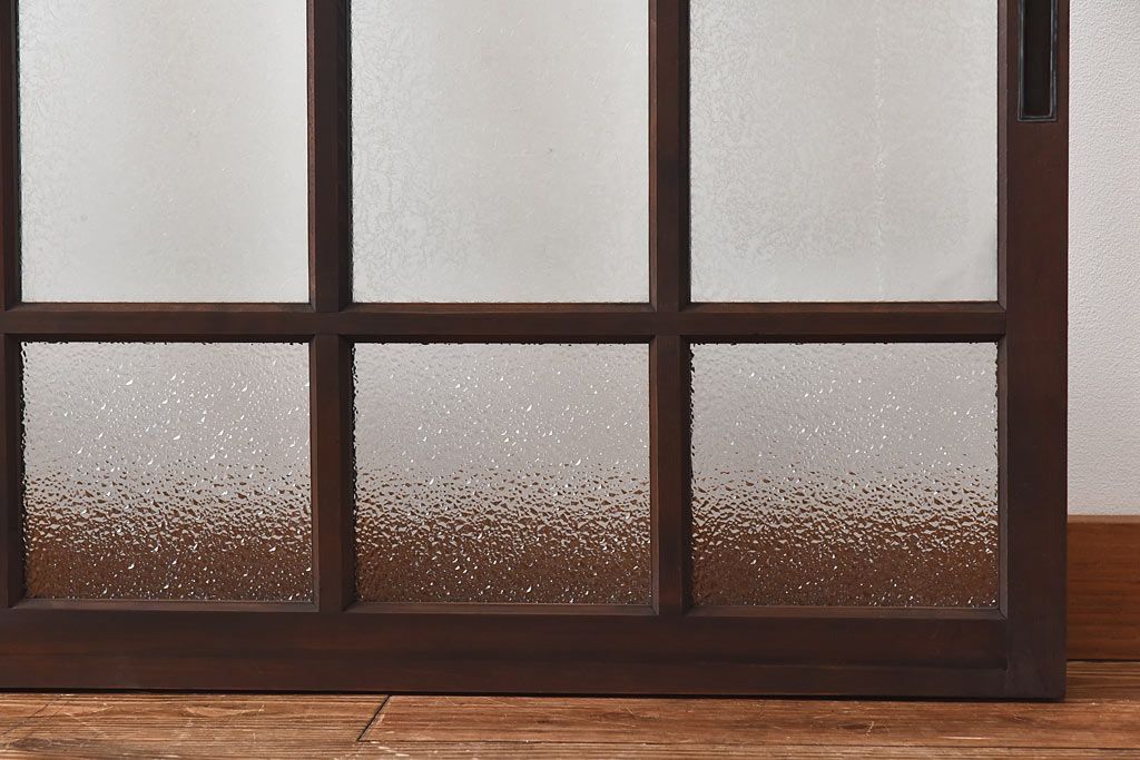 【I様ご成約済】昭和レトロ　ガラスの組み合わせが素敵な窓(ガラス戸、引き戸)2枚セット