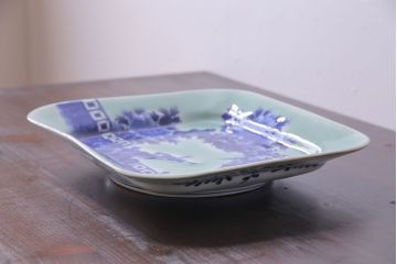 明治大正期　青磁　染付　牡丹梅鳥図角皿(和食器、大皿)