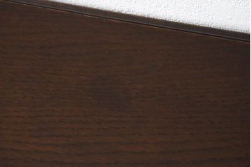 アンティーク雑貨　イギリスアンティーク　ツイストレッグが上品なオーク材のサイドテーブル(花台)