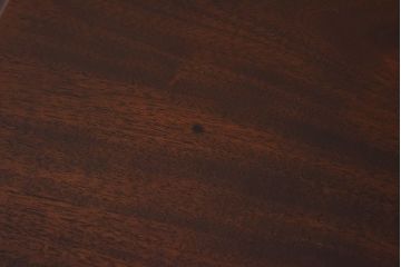 アンティーク雑貨　イギリス家具　ウォールナット材　華奢なシルエットが美しいサイドテーブル(花台)