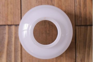 昭和中期　肩の丸みが愛らしいレトロな筒形シェードのペンダントライト(天井照明、吊り下げ照明)