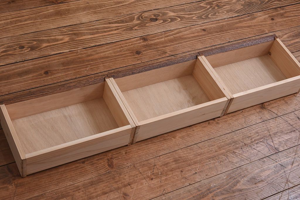 レトロ家具　昭和レトロ　ナラ材・ブナ材　味わいのある木味が魅力の薄型の平机(コンソールテーブル、サイドテーブル)(1)