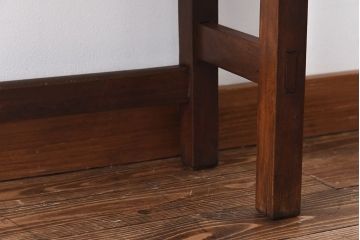 レトロ家具　昭和レトロ　ナラ材・ブナ材　味わいのある木味が魅力の薄型の平机(コンソールテーブル、サイドテーブル)(1)