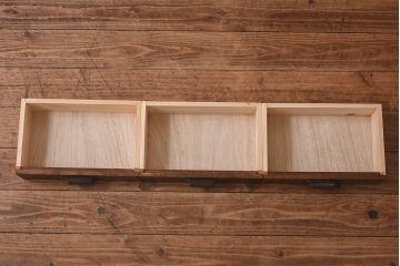 レトロ家具　昭和レトロ　ナラ材・ブナ材　味わいのある木味が魅力の薄型の平机(コンソールテーブル、サイドテーブル)(2)