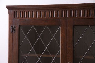 中古　イギリス家具　上品なアンティーク調のブックケース(キャビネット、本箱、収納棚)