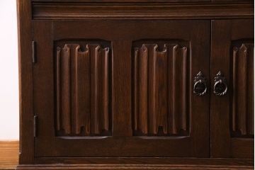 中古　イギリス家具　上品なアンティーク調のブックケース(キャビネット、本箱、収納棚)