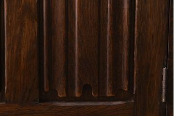 中古　イギリス家具　上品なアンティーク調のブックケース(キャビネット、本箱、収納棚)