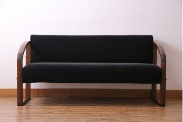 ヴィンテージ家具　ビンテージ　ひと味違ったデザインが魅力のアームソファ(2人掛け、ラブソファ)