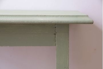 アンティーク雑貨　ペイント家具　ツイストレッグがおしゃれなイギリスビンテージのサイドテーブル(カフェテーブル、花台)