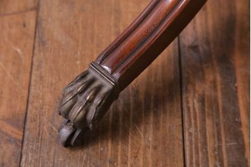 アンティーク家具　イギリスアンティーク　キャスター付き　レザートップのサイドテーブル(ランプテーブル、カフェテーブル、花台)