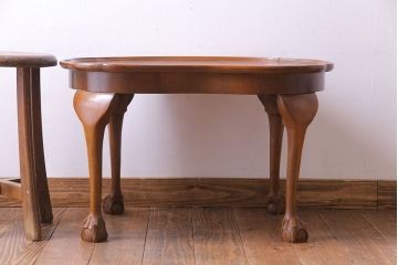 ヴィンテージ家具　イギリスビンテージ　大胆な杢目づかいが美しいローテーブル(リビングテーブル、センターテーブル、サイドテーブル)