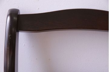 中古美品　北海道民芸家具　HM686 シンプルな小振りのチェア(ダイニングチェア、椅子、板座チェア)(定価約6万円)