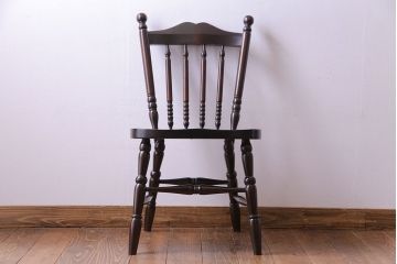 中古美品　北海道民芸家具　HM626　樺材　華やかな印象のダイニングチェア(椅子、ウィンザーチェア、ワークチェア、ウインザーチェア)(定価約7万円)(1)