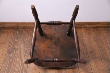 中古美品　北海道民芸家具　HM626　樺材　華やかな印象のダイニングチェア(椅子、ウィンザーチェア、ワークチェア、ウインザーチェア)(定価約7万円)(1)