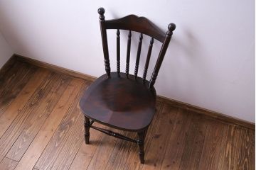 中古美品　北海道民芸家具　HM626　樺材　華やかな印象のダイニングチェア(椅子、ウィンザーチェア、ワークチェア、ウインザーチェア)(定価約7万円)(3)