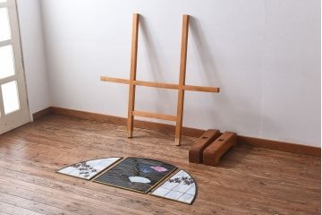 アンティーク雑貨　鮮やかなステンドグラスが魅力の特注品パーテーション(衝立て)(定価約45万円)