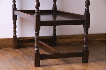 アンティーク家具　イギリスアンティーク　棚付きが珍しい!小振りのバタフライテーブル(カフェテーブル、サイドテーブル、エクステンションテーブル)