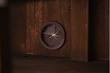 レトロ家具　昭和レトロ　温かな味わいのあるリメイク時代箪笥ローボード(サイドチェスト、戸棚)