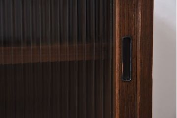 レトロ家具　昭和レトロ　温かな味わいのあるリメイク時代箪笥ローボード(サイドチェスト、戸棚)