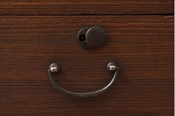 レトロ家具　昭和レトロ　温かな味わいのあるリメイク時代箪笥ローボード(サイドチェスト、戸棚)