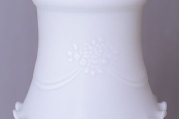 昭和レトロ　薔薇のモチーフが上品なフリルシェード(吊り下げ照明、ペンダントライト、電笠、天井照明)(R-028605)