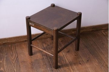 アンティーク雑貨　ビンテージ　北海道民芸家具　シンプルな小振りのサイドテーブル(花台)