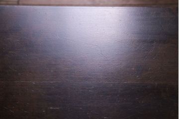 アンティーク雑貨　ビンテージ　北海道民芸家具　シンプルな小振りのサイドテーブル(花台)