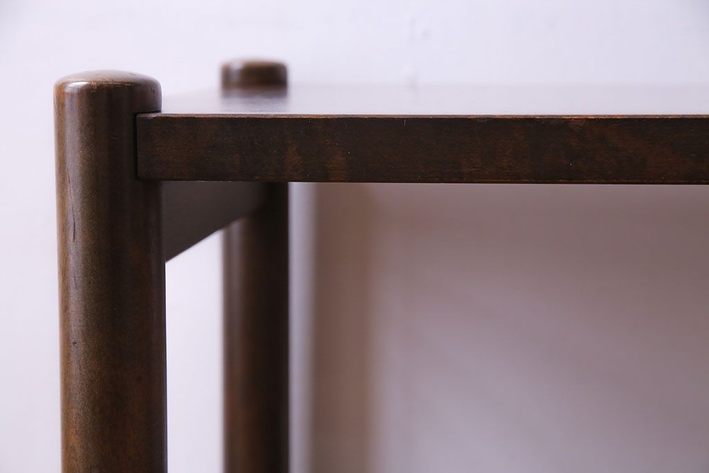 アンティーク雑貨　ビンテージ　北海道民芸家具　シンプルな小振りのサイドテーブル(花台)