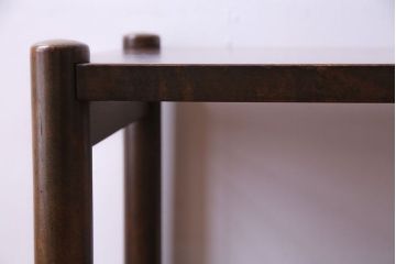 アンティーク雑貨　ビンテージ　北海道民芸家具　シンプルな小振りのサイドテーブル(花台)