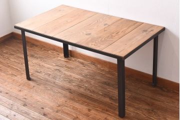ラフジュ工房オリジナル　天板無塗装のダイニングテーブル(作業台、鉄脚テーブル、4人掛け)(R-028611)