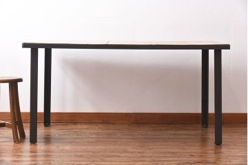 ラフジュ工房オリジナル　天板無塗装のダイニングテーブル(作業台、鉄脚テーブル、4人掛け)(R-028611)