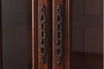 【S様ご成約済み】フランスビンテージ　オーク材　優雅な雰囲気漂う小振りなキャビネット(飾り棚、収納棚、本箱)