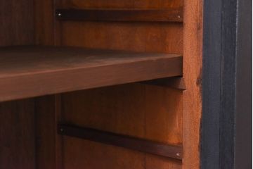 ビンテージ　松本民芸家具　スタイリッシュなリペイントカップボード(食器棚、収納棚)