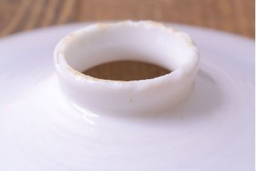 昭和期　懐かしい雰囲気漂うシンプルな平笠シェード(電笠、吊り下げ照明、ペンダントライト)