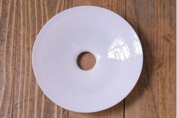 昭和期　懐かしい雰囲気漂うシンプルな平笠シェード(電笠、吊り下げ照明、ペンダントライト)