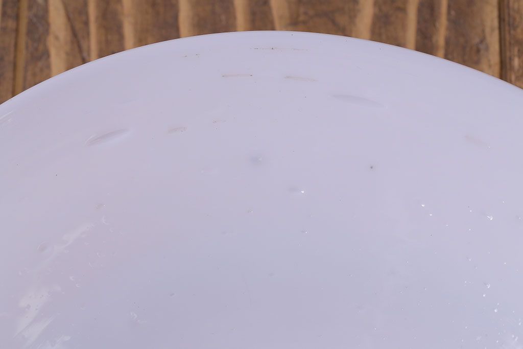 昭和期　懐かしい雰囲気漂うシンプルな平笠シェード(電笠、吊り下げ照明、ペンダントライト)